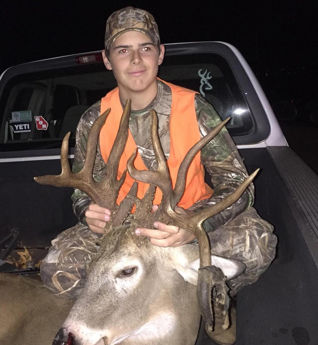 Photo 17 Year Old Hunter Bags Big Drop Tine Georgia Buck