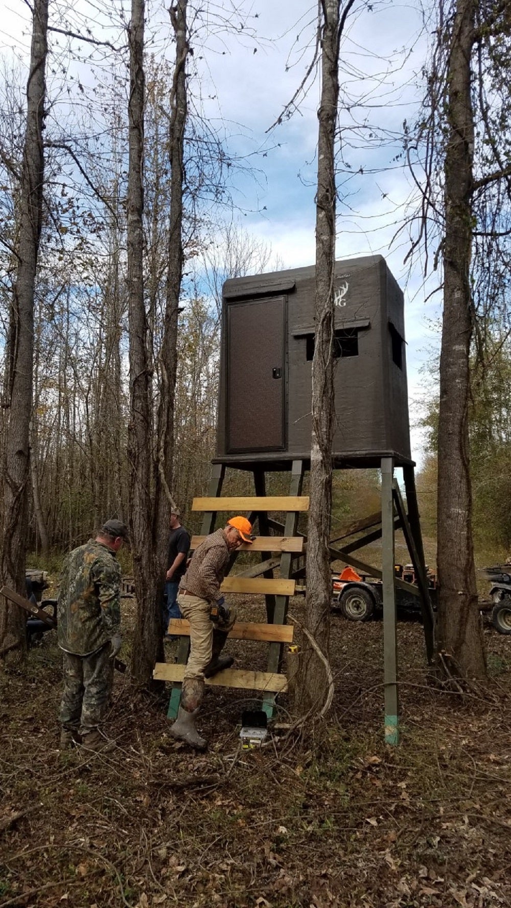 Shooting Houses vs Tree Stands - AllOutdoor.com