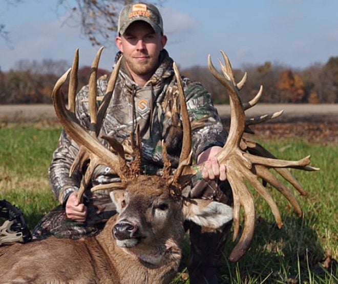 World Record Archery Buck Beats Predecessor By More Than 33 Inches 