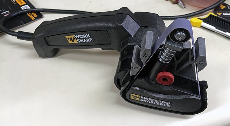 Work Sharp Power Knife & Tool Sharpener with the outdoor/scissor guide. (Photo © Russ Chastain)
