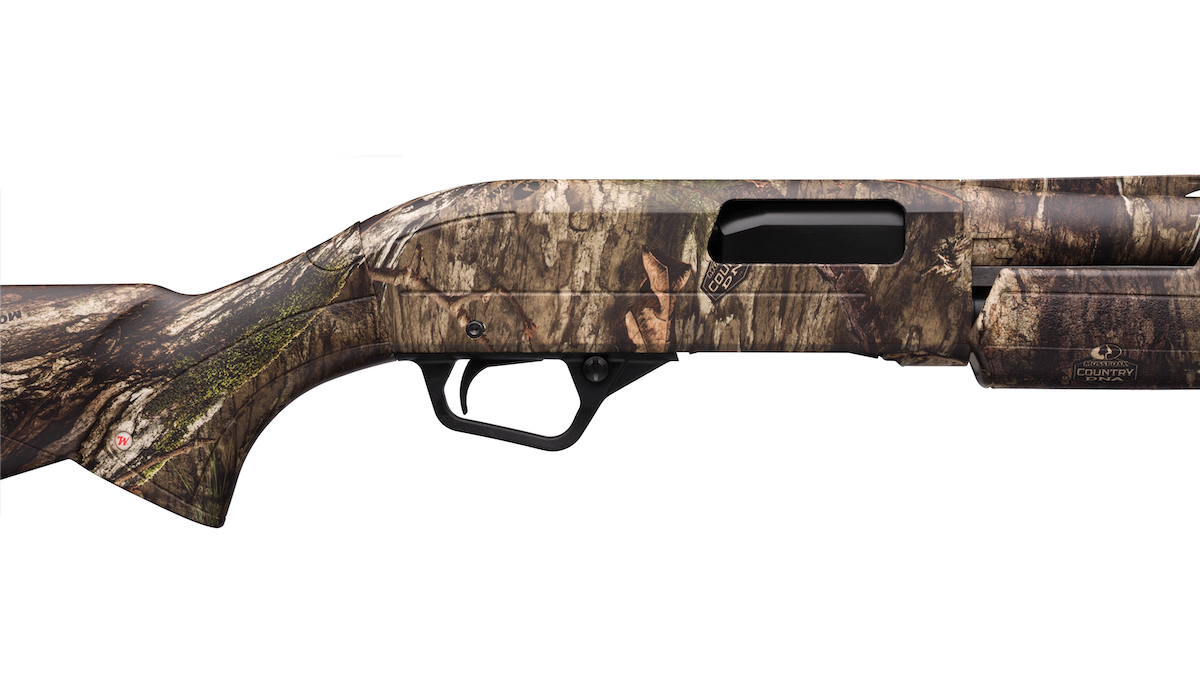 Winchester SXP Universal Hunter Shotgun in Mossy Oak DNA