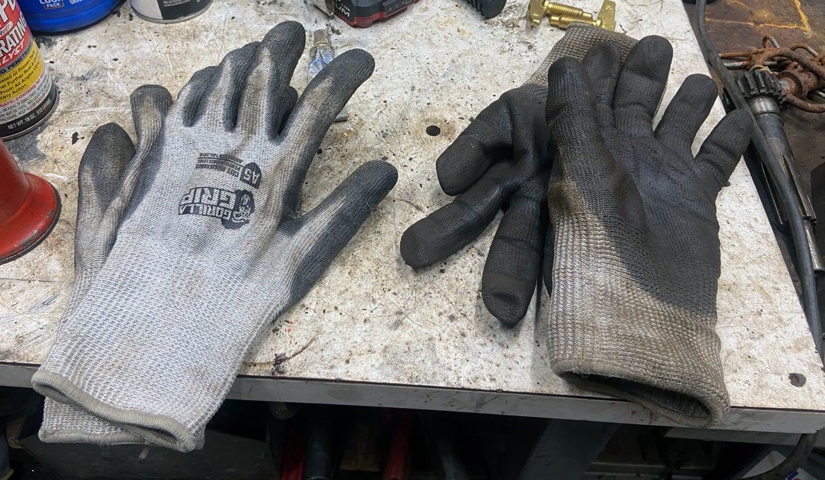 https://www.alloutdoor.com/wp-content/uploads/2021/02/gorilla-grip-cut-protection-gloves-02.jpg