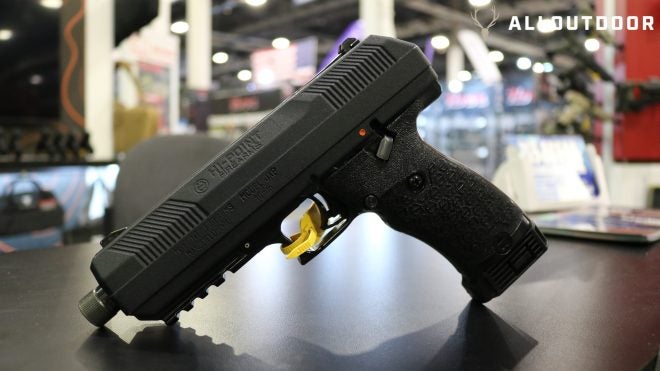 [SHOT 2023] Hi-Point Firearms JXP10 – Budget Friendly 10mm | LaptrinhX ...