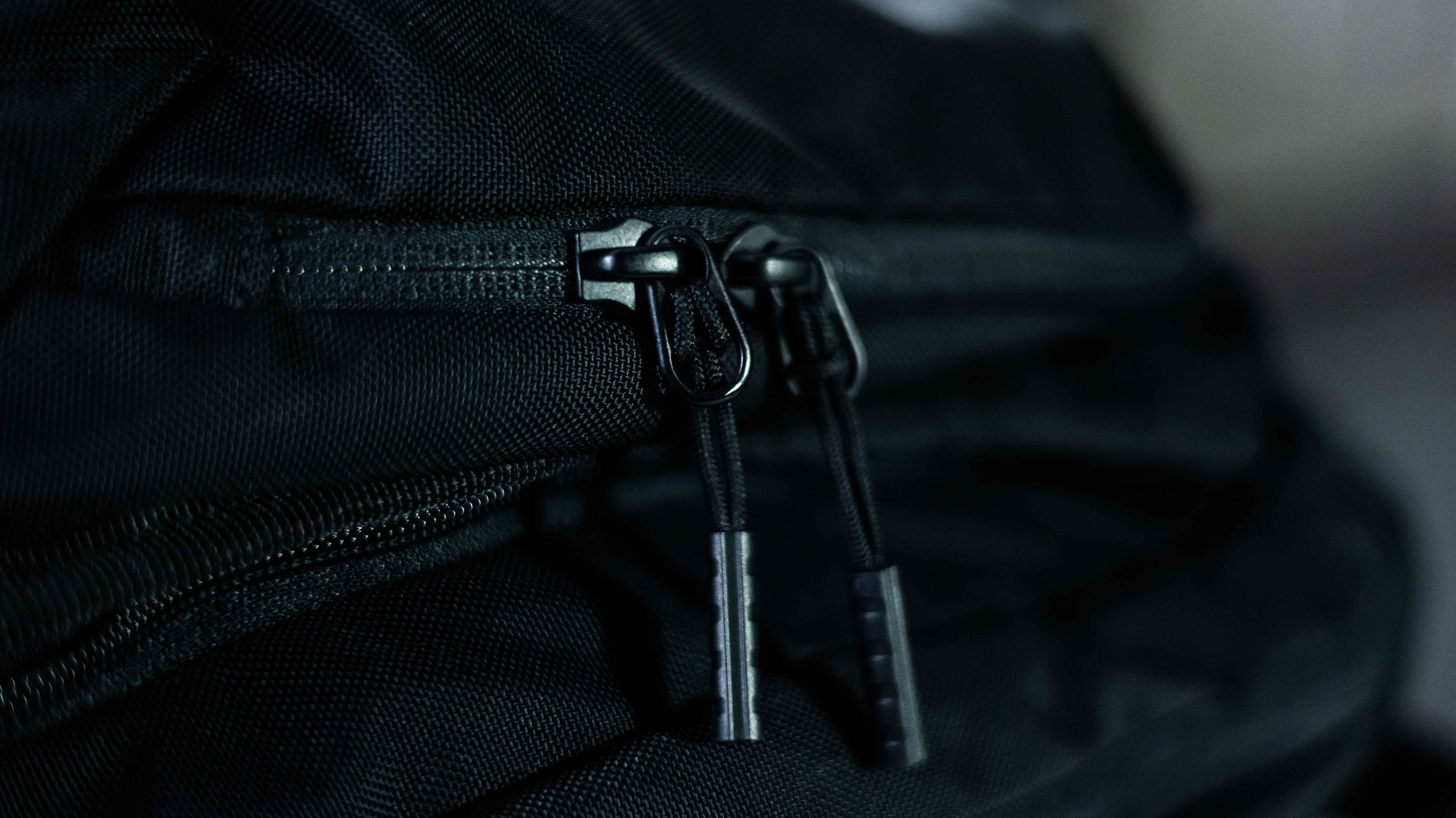 5.11 Tactical - +++ NEW IN +++ Meet the LV18! This 30L bag features 5.11's  signature CenterLine™ design and was named best bag of SHOT Show 2019 by  Everydaycarry.com The main compartment