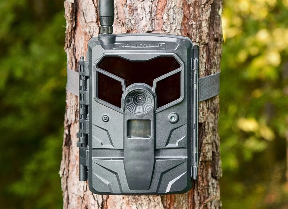 moultrie mobile edge pro