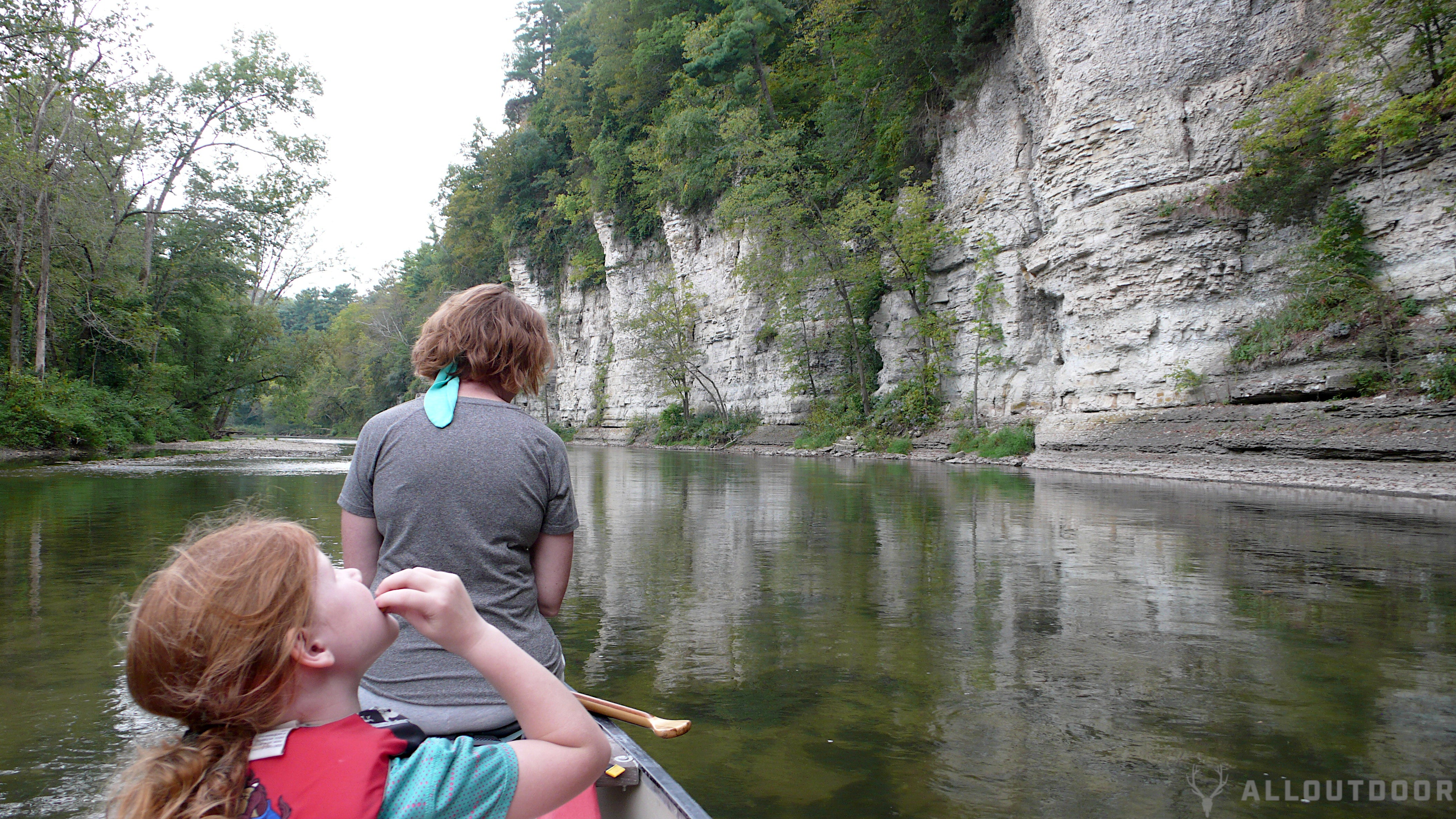 Paddling The Upper Iowa River – One of Nat Geo’s “100 Greatest”