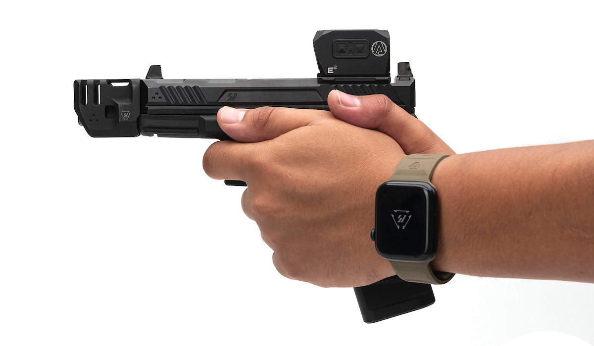 Wear Your GPS With Style: The Strike Band for Apple Watch