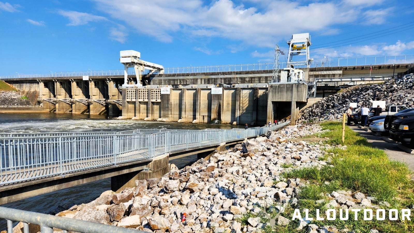 Fishing North Alabama - The Neely Henry Dam Tailrace