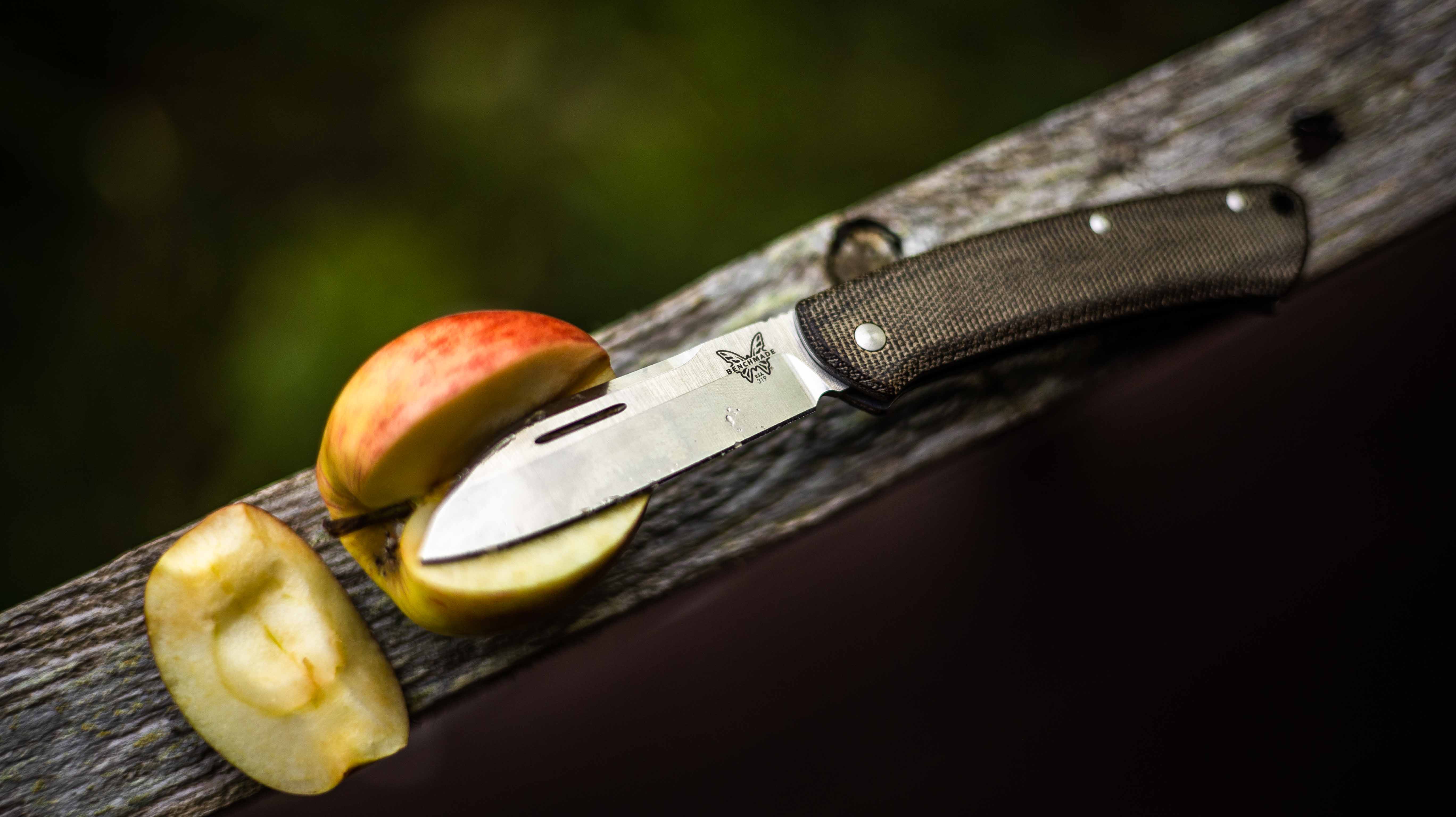 Dose anyone have experience using the Spyderco Tri Angle system to sharpen  Tanto blades like this Benchmade for example? : r/sharpening