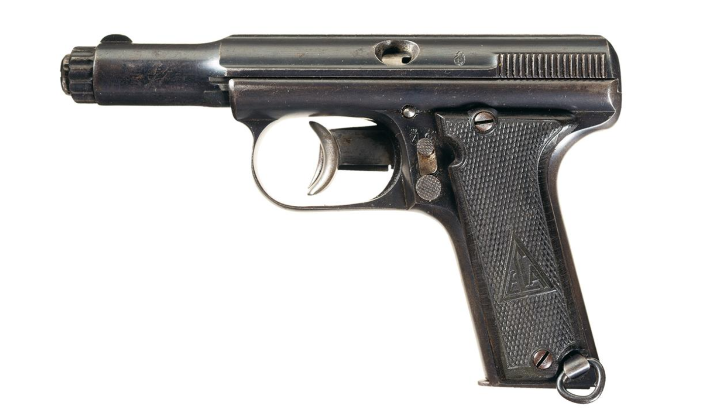 POTD: Ill-Fated Spanish Pistol – The Ecia Model 1930