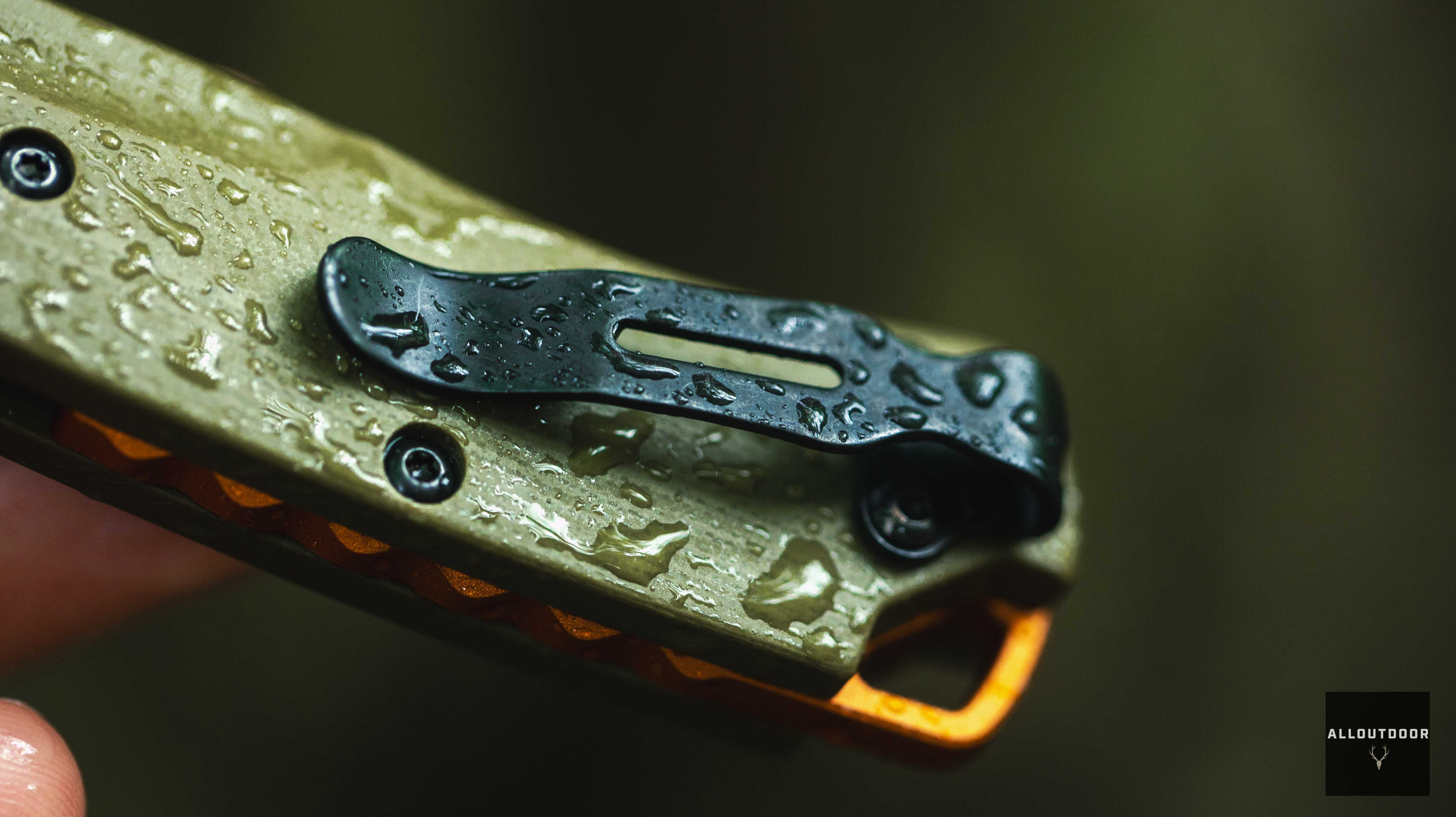 AllOutdoor Review: Benchmade Mini Taggedout - Hunting to Everyday