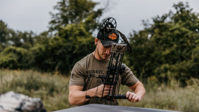 The Best Compound Bow Stabilizer Guide for 2025