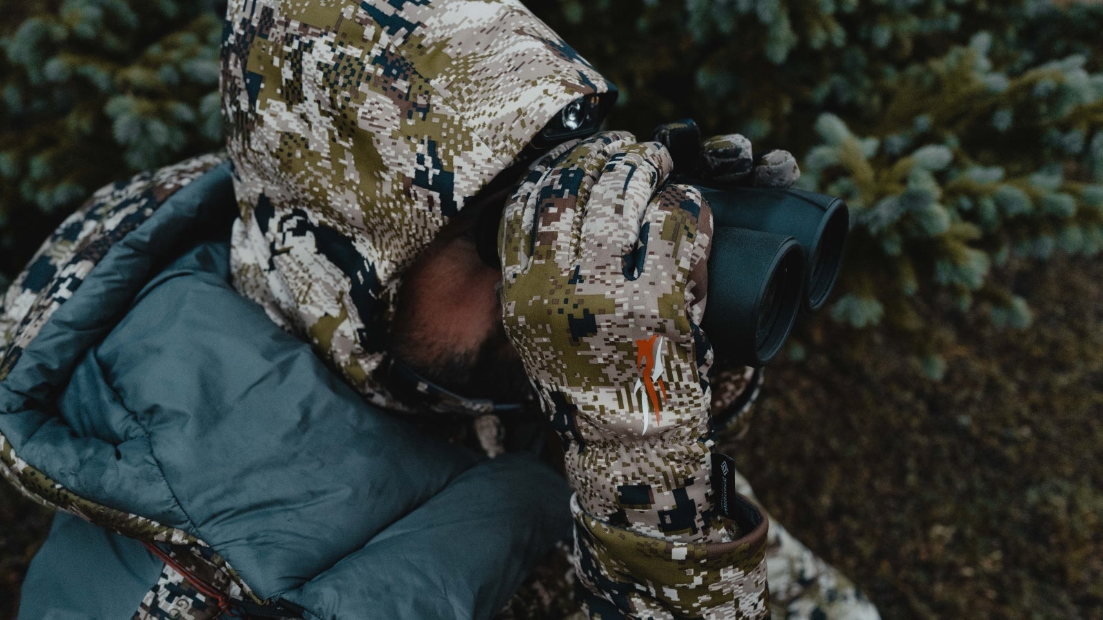 Prepare for the Cold with Sitka Gloves this Fall & Winter