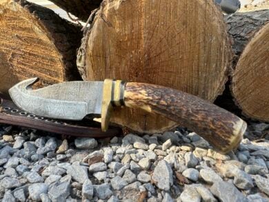 The Best Hunting Knife Brands: Top Blades & Name Brands