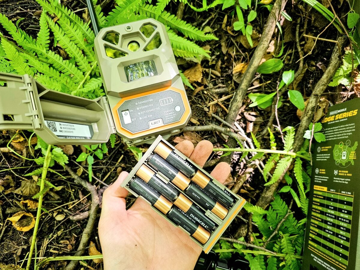 AllOutdoor Review: Moultrie Mobile Edge 2 Pro Cellular Trail Camera