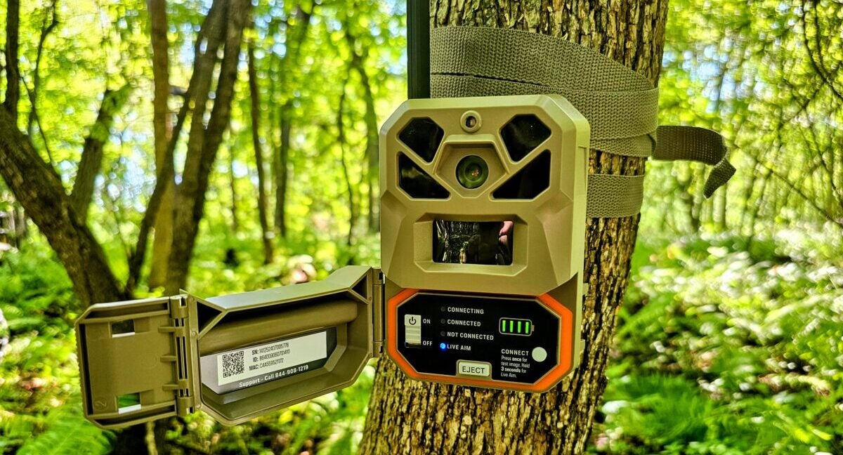 AllOutdoor Review: Moultrie Mobile Edge 2 Pro Cellular Trail Camera