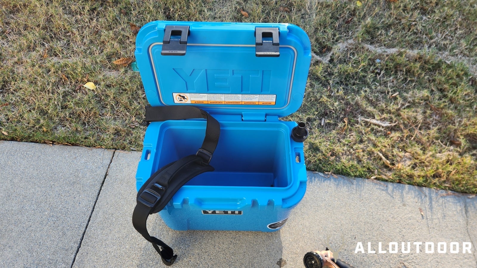 AllOutdoor Review – YETI Roadie 15