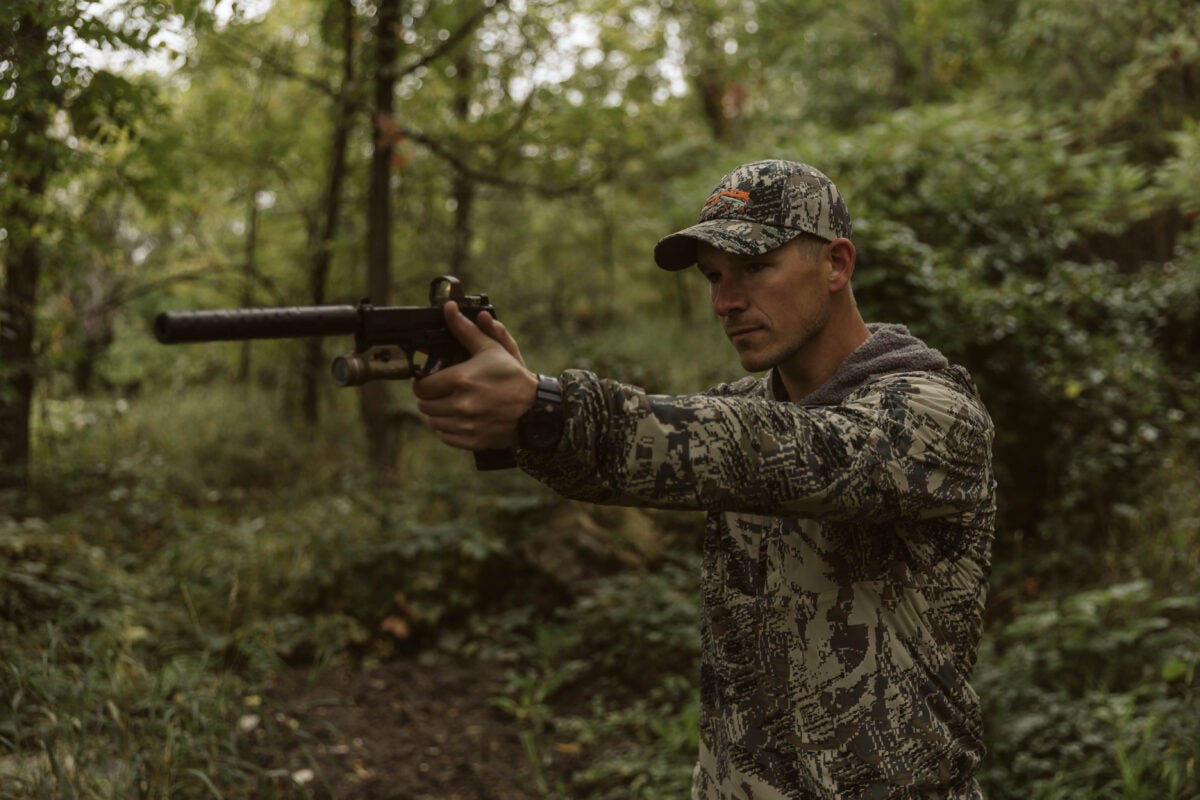 How to Prep for Unexpected Outdoor Dangers during Hunting Season